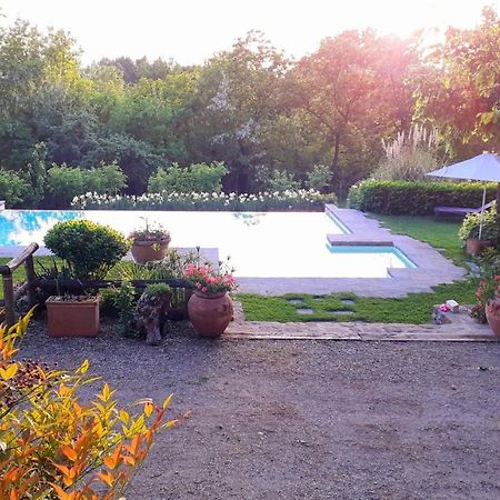 Tuscan Hills - Stonehouse, Garden & Pool فيتشو المظهر الخارجي الصورة