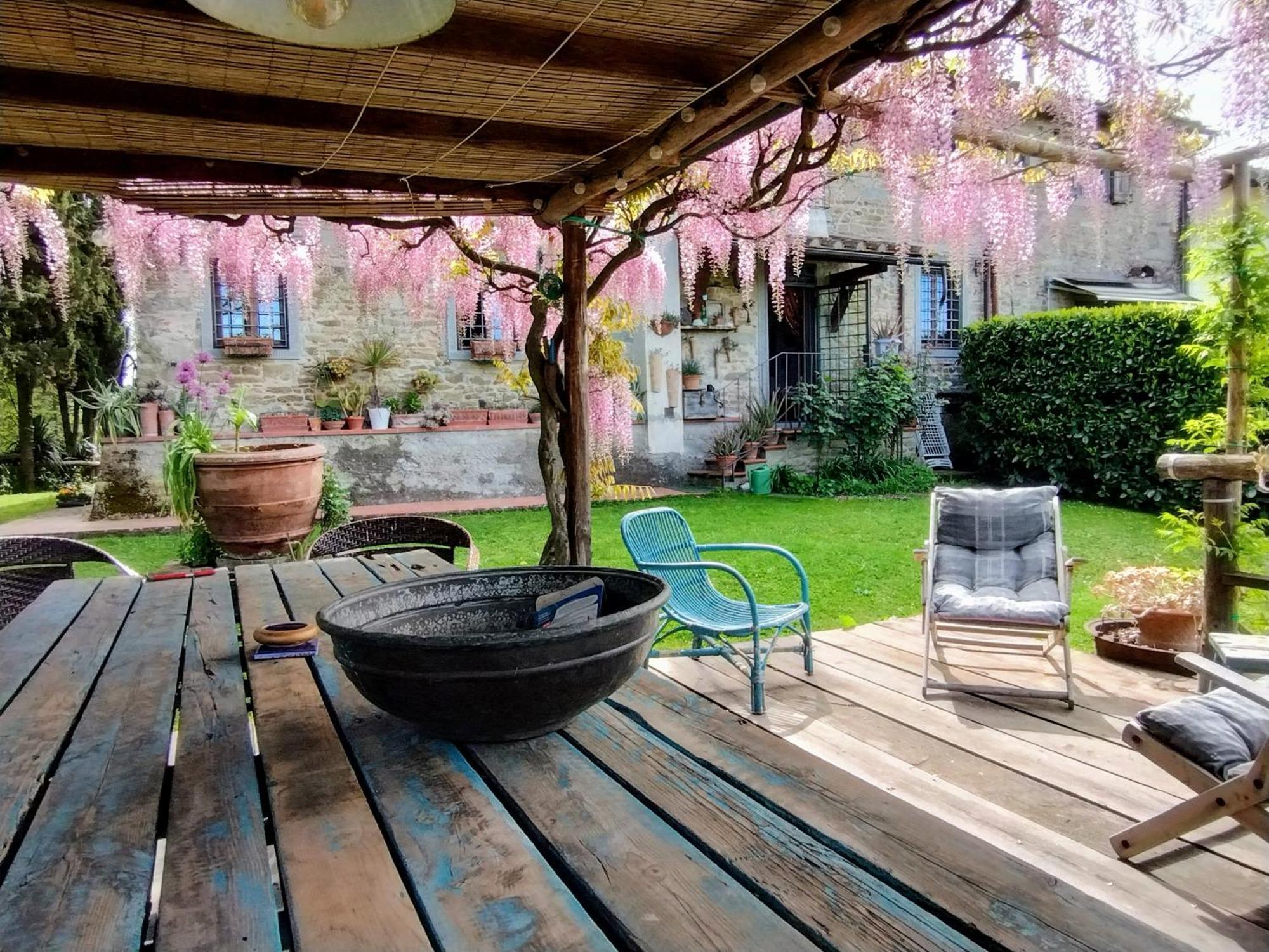Tuscan Hills - Stonehouse, Garden & Pool فيتشو المظهر الخارجي الصورة