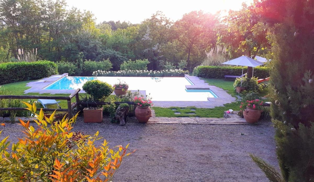 Tuscan Hills - Stonehouse, Garden & Pool فيتشو المظهر الخارجي الصورة