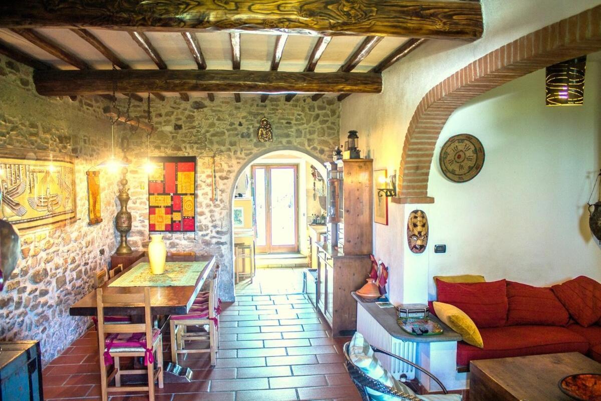 Tuscan Hills - Stonehouse, Garden & Pool فيتشو المظهر الخارجي الصورة
